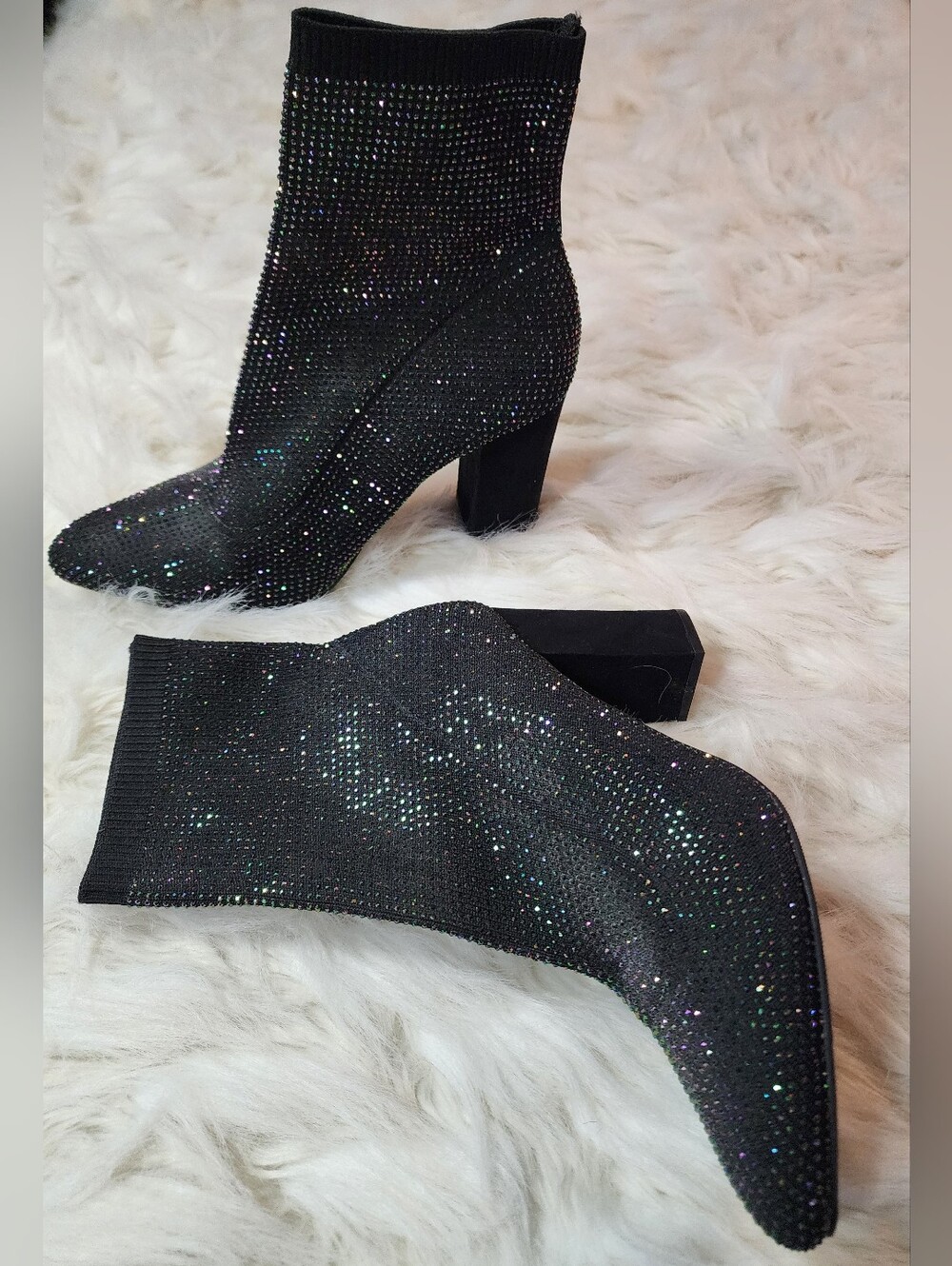 Women Wild Pair Size 9 Black Rhinestone Sock Ankle Boots Pointed Toe Block Heel